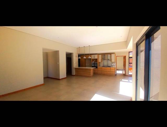 2 BEDROOM TOWNHOUSE FOR SALE IN WILD OLIVE ESTATE
